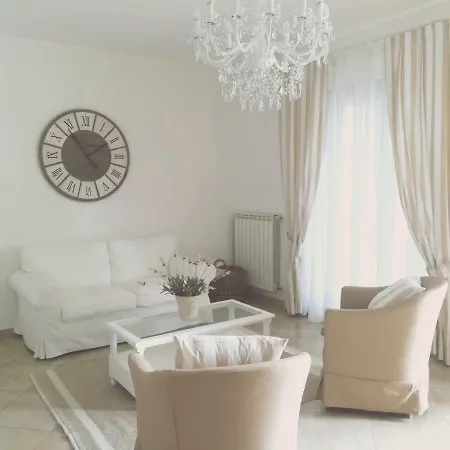 Country Chic Holiday home